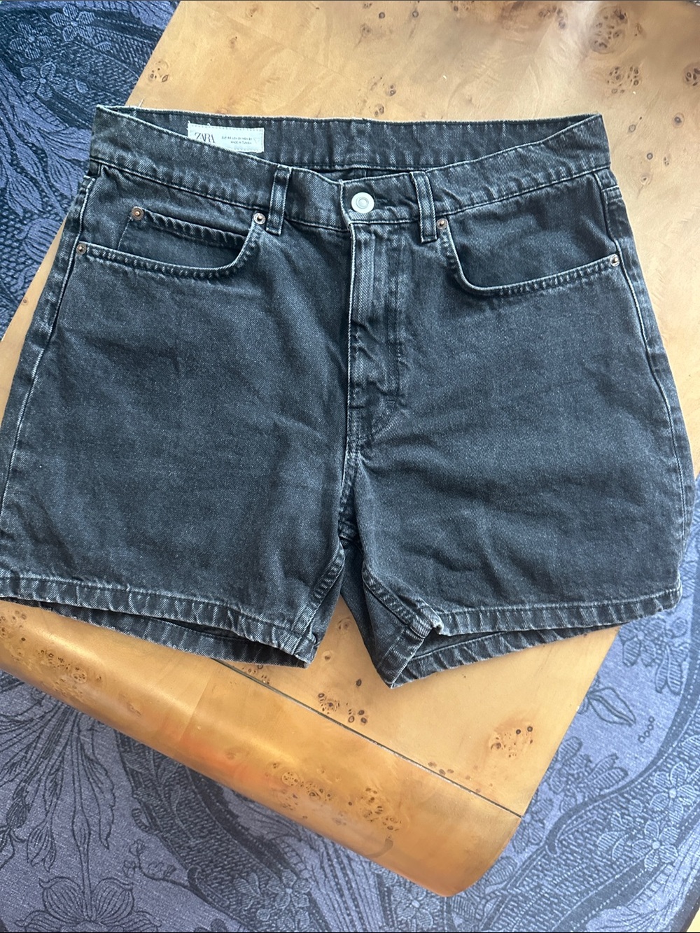 Zara Washed Charcoal/Black Denim Shorts